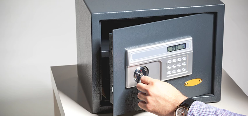 Jewelry Safe Unlocking Service in Bolingbrook