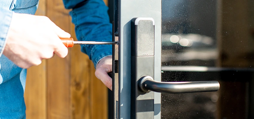 Aluminium Door Lock Replacement in Bolingbrook