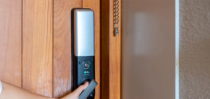 Home Security Electronic Locks Upgrades in Bolingbrook