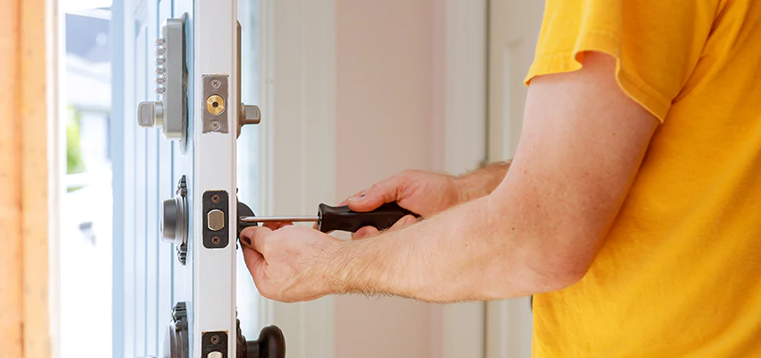 Eviction Locksmith For Key Fob Replacement Services in Bolingbrook